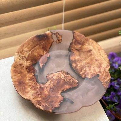 Petal - shaped Resin - Wood Tray: A Blossoming Fusion of Nature and Artistry