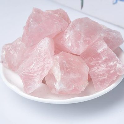 Natural Rose Quartz Raw Stone Ornament Horse Pink Rose Quartz Crushed Raw Stone Ore Specimen Rose Quartz Aromatherapy Diffuser Stone