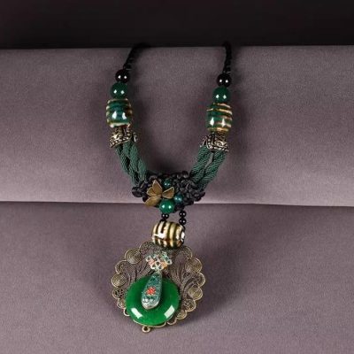 Ancient-Style Cloisonné Collarbone Necklace