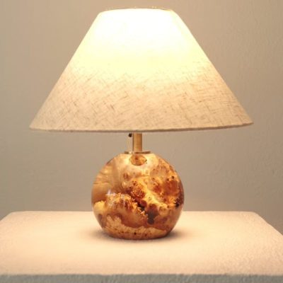 Resin Table Lamps: Crafting Warmth and Aesthetic Wonders
