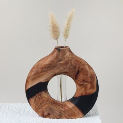 Wooden - Resin Ring - Shaped Vase: A Fusion of Nature and Art