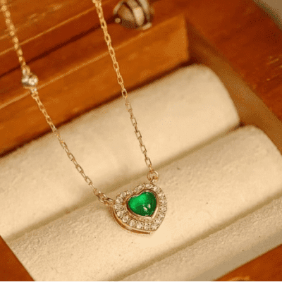 Neo-Chinese Style Diamond-Accented Heart Emerald Necklace